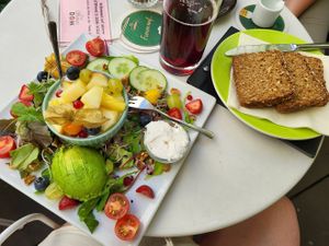 Veganes Frühstück at Café Stephan's Dom in Passau