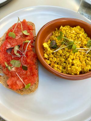  at Let It Bloom in Valencia