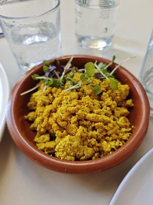 Scumbled tofu at Let It Bloom in Valencia