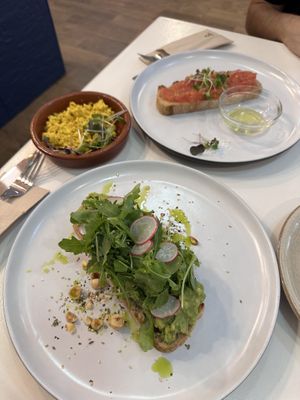 😚👌🏻  at Let It Bloom in Valencia