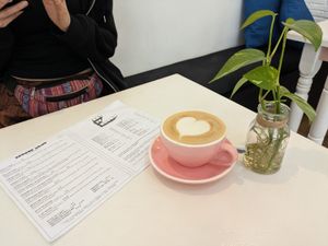 Cafe con leche at Let It Bloom in Valencia