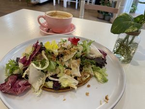 Flat arepa  at Let It Bloom in Valencia