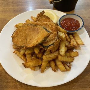 ‘Fish’ and chips  at Sunflower Thai Vegetarian Restaurant in Auckland