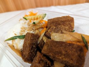 Ka prow tofu at Sunflower Thai Vegetarian Restaurant in Auckland