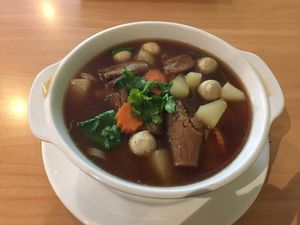 Sunflower noodle soup at Sunflower Thai Vegetarian Restaurant in Auckland