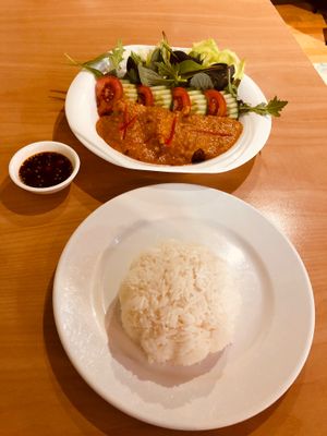 My dinner: Vege Mock Fried Chicken with Satay (peanut sauce) at Sunflower Thai Vegetarian Restaurant in Auckland