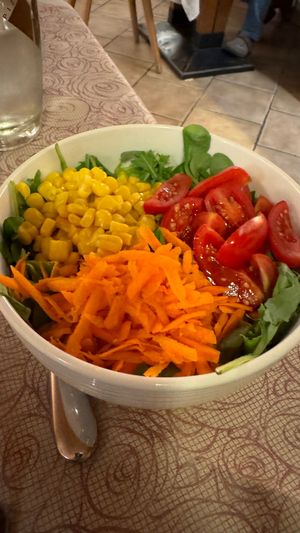 side salad mist at Costabella in Selva Di Val Gardena