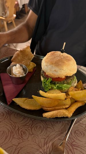 vegan burger at Costabella in Selva Di Val Gardena