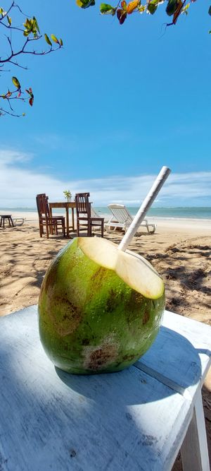 Água de Coco refrescante at Restaurante Awa Mar in Cairu