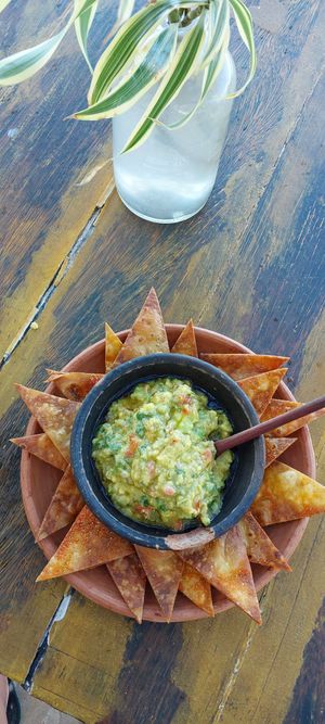 Guacamole 🥑 🍅 🌿 at Restaurante Awa Mar in Cairu