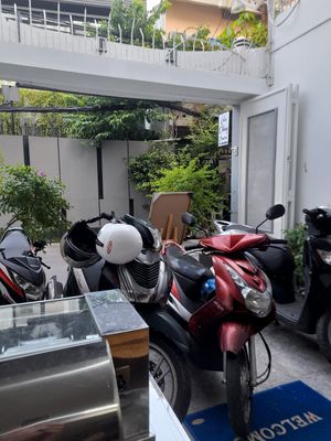 Outside at Lẩu Chay OMORI in Ho Chi Minh City