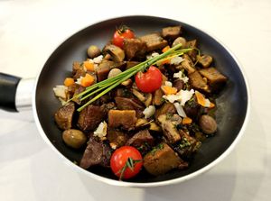 Seitan à Alentejana. at O Ramiro in Abrantes