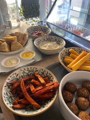  at Yafel in Marseille