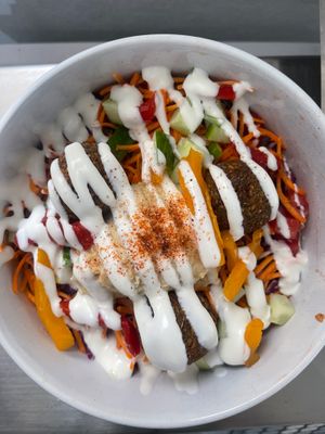 Quinoa bowl Yafel at Yafel in Marseille