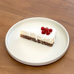 Tort Cocos raw vegan /100g -120g
Price 160 lei / kg at Osso Raw Vegan in Craiova
