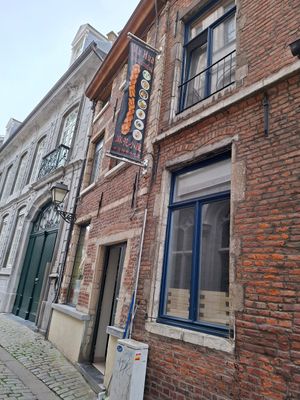 Outside at Ma Hua in Leuven