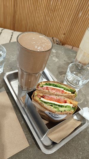 Chili the Kid and Do you even lift at Plants By Us in Helsinki