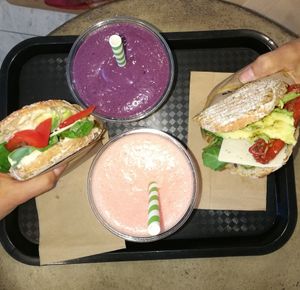 Smoothies and sandwiches at Plants By Us in Helsinki