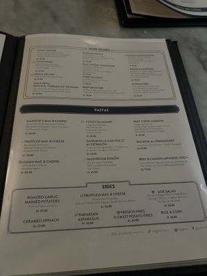 Vegan Mac and cheese on menu  at FRANKLIN in Lima