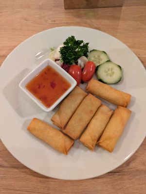 Spring rolls - 4/5 at Bamboo in Hrensko