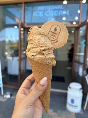 Gluten free cookie with your ice cream at Pampas Helados Argentinos in Aliso Viejo