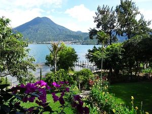 Lake Atitán at The Glowing Gourmet in San Pablo La Laguna