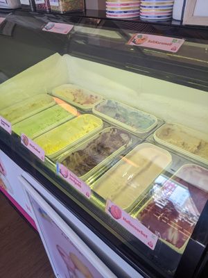 Ice cream (2 vegan flavors) at Haga Brunch Club in Borlange