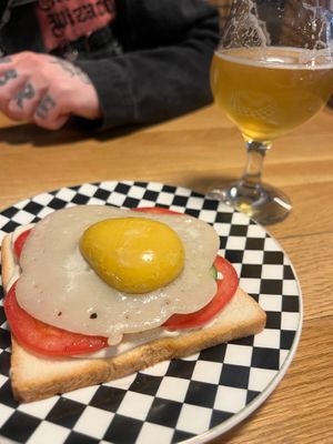  at Kruzhok in Yerevan