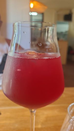 Bissap at laska in Saint Pierre