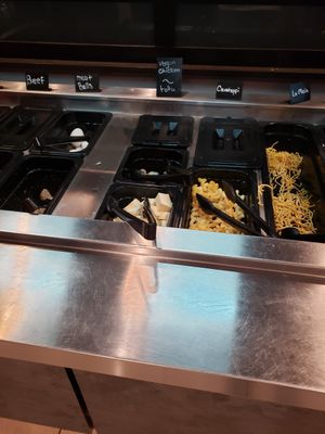 Has labeled vegan ingredients at AYCE Mongolian Grill in Middle Island