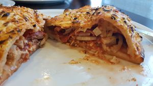 Calzone cut open 😋 at Mare Nero in Worrstadt