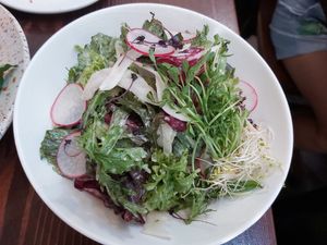 Side house salad at be love in Victoria