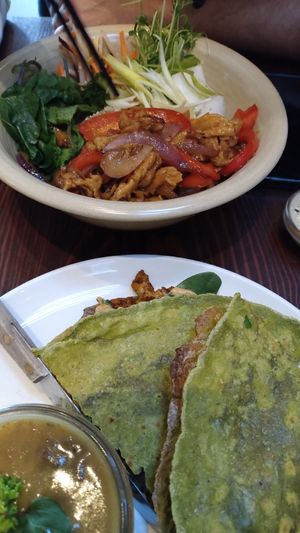 Very good 👍 😋 at be love in Victoria