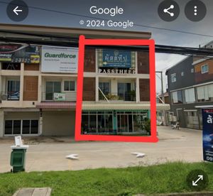 The entrance is under construction at Aroh Store in Cha-am