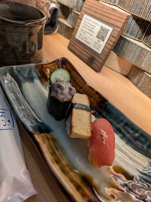 Crab paste style, tofu tamago style, tomato salmon style at Shojin Sushi Minamo in Osaka