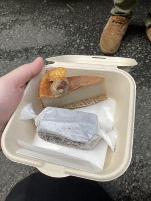 Tofu cheesecakee  at Folksaka in Osaka