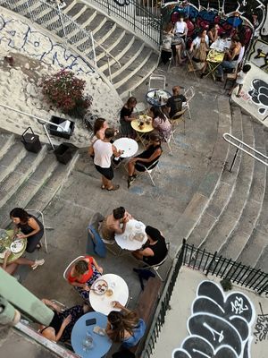 2 dishes per person recommended, they can always veganise two.  at Limmat in Marseille