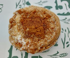 Apple Crumble Lava Tart (Fall Collection) at Maya x The Cakery  in Hong Kong Island