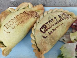 Hongos and criolla at La Paisanita - Dejvice in Prague