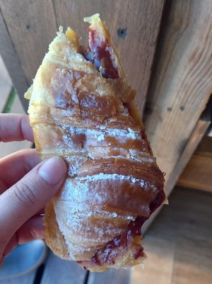 strawberry jam croissant (2,50€) at O Melhor Croissant da Minha Rua - Azeitao  in Azeitao