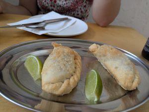 Fried empanadas with lime at Grasa in Barcelona