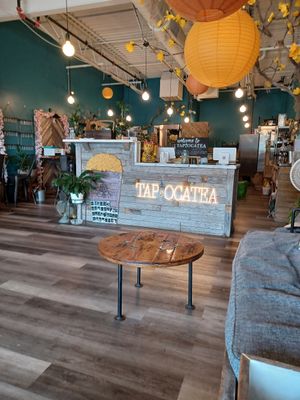 Very vegan knowledgeable at Tapiocatea in Saugus