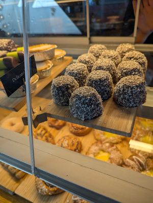 chocladboll at Hotell Höga Kusten in Sandoeverken