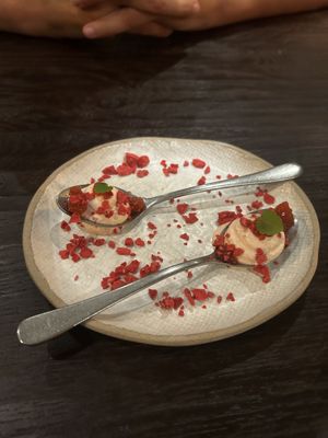 Plantaardig tussengerecht  at In De Achtertuin in Oosterhout