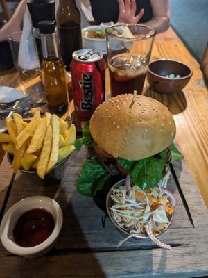 Jackfruit burger at Cafe Campestre in Ometepe