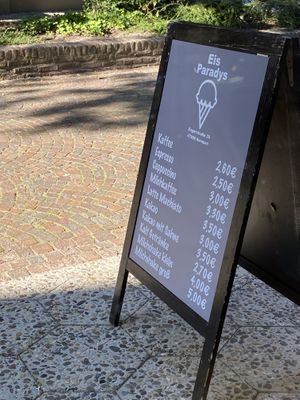 Coffee  at Eis Paradys in Kempen