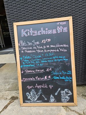  at Kitschinette in Charroux