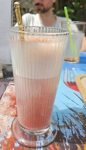  at Kitschinette in Charroux