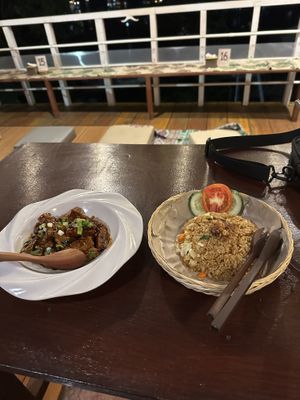 black pepper tempeh and vegan nasi goreng (listed as vegetarian)  at De Waroeng Labuan Bajo in 