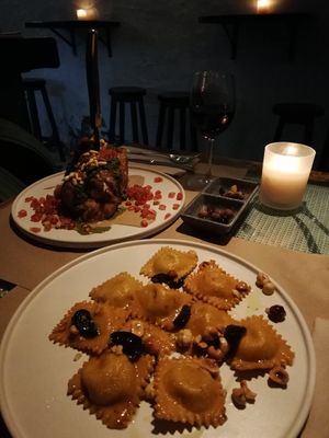 Ravioli and Coliflor at Sesamo in Barcelona